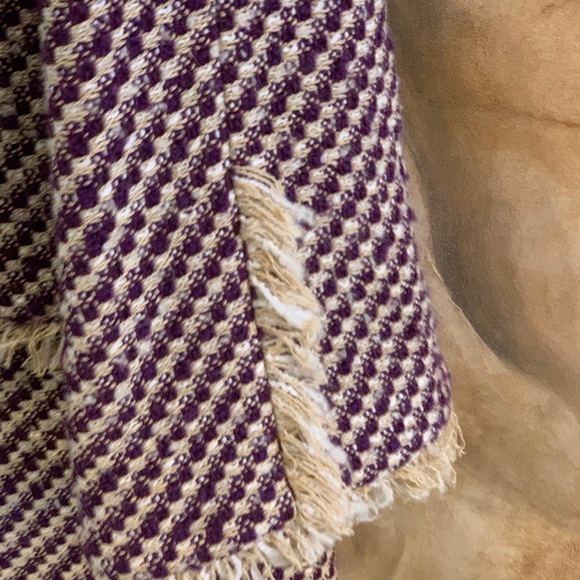 Coat - Picture 9 of 10